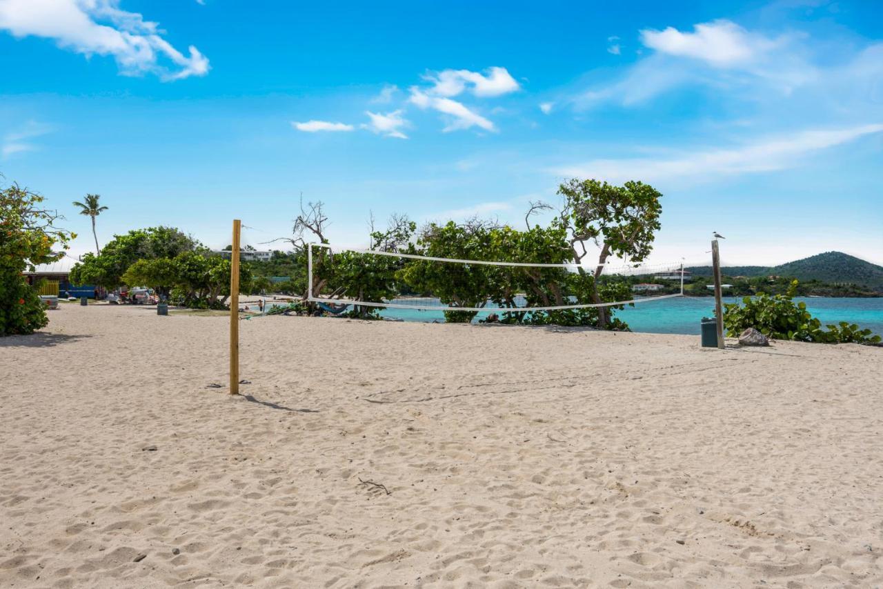 Sapphire Beach Resort East End  外观 照片