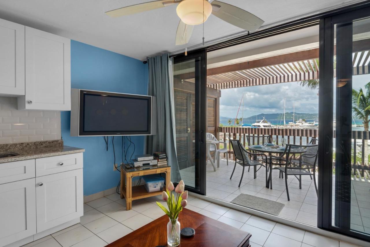 Sapphire Beach Resort East End  外观 照片